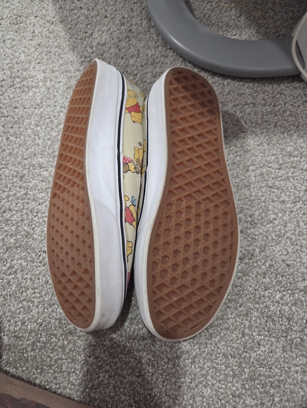 Vans - Picture 2 of 3